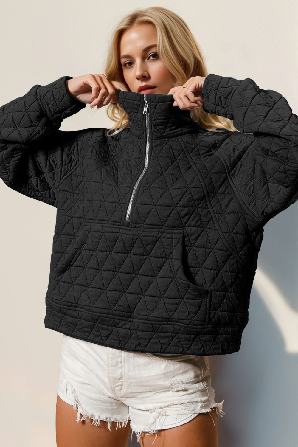 Quilted sweatshirt with pocket (various colors)