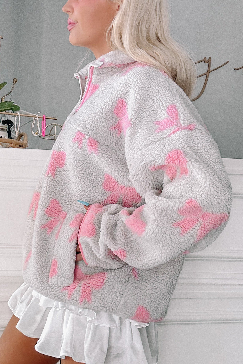 Bow sherpa pullover