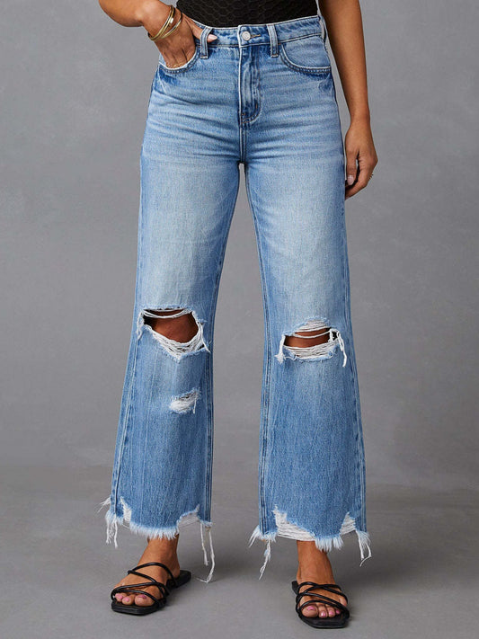 Distressed jeans with pockets